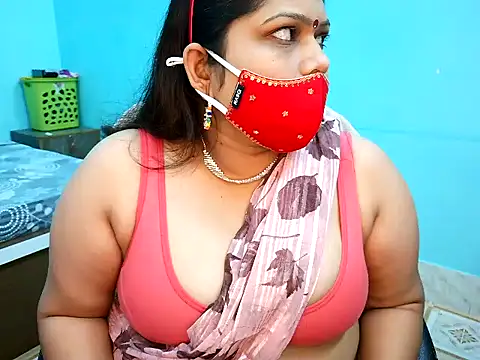 Snapshot of SWEETY_RANI chatting on June 11, 2026, 5:00 pm SWEETY RANI online show from June 11, 2026, 5:00 pm