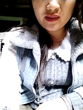 emini-xx online show from February 18, 2026, 11:06 am