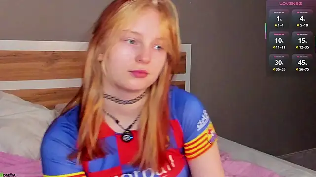 AngelWisee online show from June 16, 2026, 3:09 am