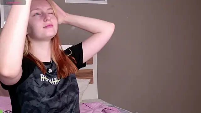 AngelWisee online show from July 21, 2026, 3:09 am