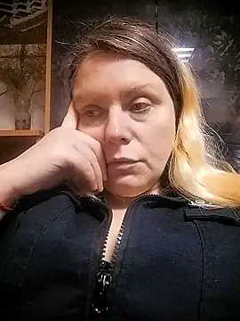 Lana-murr online show from January 14, 2026, 8:42 am