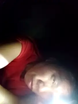 bella-la online show from November 7, 2025, 9:15 pm