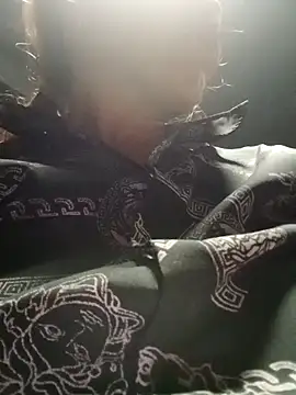 bella-la online show from March 12, 2026, 12:55 pm