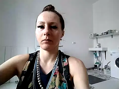 Anneta280671 online show from February 21, 2026, 9:32 am