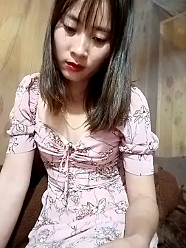 Em xinh01 online show from November 18, 2025, 3:56 am