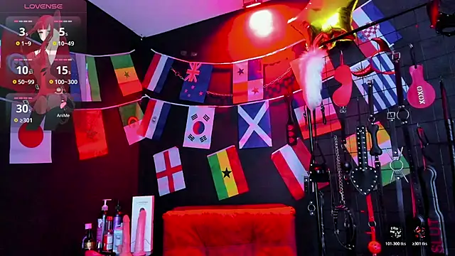 Loana bdsm online show from June 25, 2026, 6:40 am