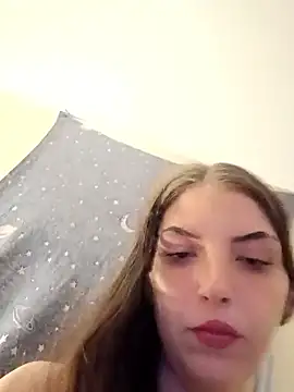 Snapshot of Heavenlyangelforever chatting on November 2, 2025, 4:48 am Heavenlyangelforever online show from November 2, 2025, 4:48 am