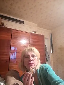 Snapshot of Georgette466 chatting on June 7, 2026, 5:27 pm Georgette466 online show from June 7, 2026, 5:27 pm