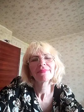 Snapshot of Georgette466 chatting on June 10, 2026, 2:49 pm Georgette466 online show from June 10, 2026, 2:49 pm
