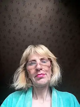 Snapshot of Georgette466 chatting on June 21, 2026, 4:42 pm Georgette466 online show from June 21, 2026, 4:42 pm
