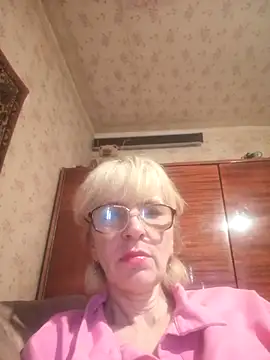 Snapshot of Georgette466 chatting on July 14, 2026, 1:17 pm Georgette466 online show from July 14, 2026, 1:17 pm