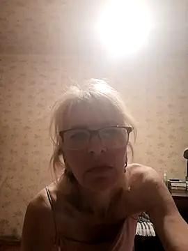 Snapshot of Georgette466 chatting on July 19, 2026, 5:49 pm Georgette466 online show from July 19, 2026, 5:49 pm
