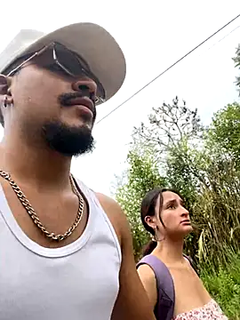 Snapshot of Noa_N_Luxy chatting on November 15, 2025, 8:27 pm Noa N Luxy online show from November 15, 2025, 8:27 pm