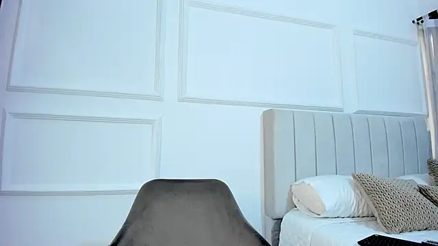 ada belucci online show from November 29, 2025, 7:39 pm