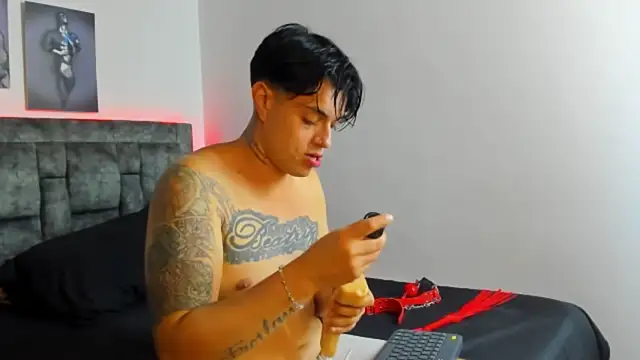 Snapshot of dante_hottx chatting on December 15, 2025, 3:22 am dante hottx online show from December 15, 2025, 3:22 am