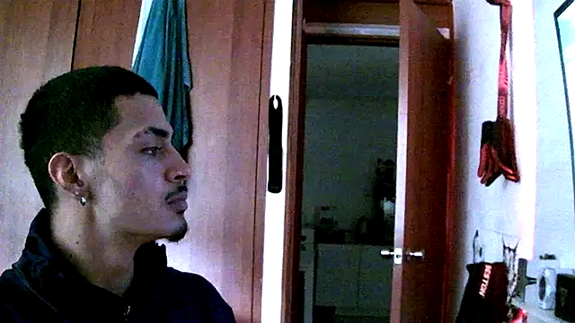 Snapshot of kai_storm420 chatting on December 5, 2025, 6:26 pm kai storm420 online show from December 5, 2025, 6:26 pm