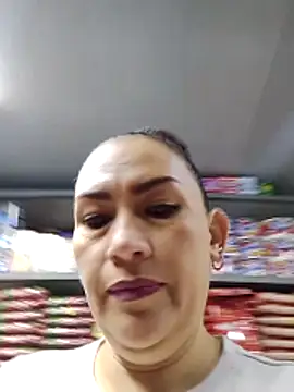 Snapshot of Adelgey-Michell chatting on October 31, 2025, 12:06 pm Adelgey-Michell online show from October 31, 2025, 12:06 pm