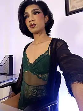 FernandaFox  online show from April 1, 2026, 3:51 am