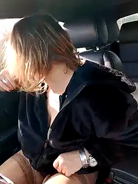 BettyDavisEyesUK online show from March 11, 2026, 2:23 pm