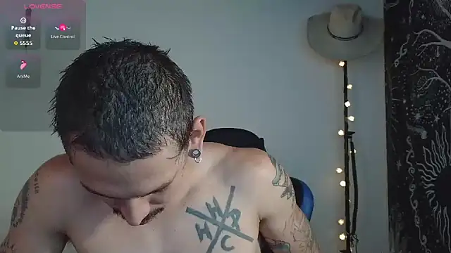 Snapshot of mateos6_6 chatting on November 10, 2025, 4:17 pm mateos6 6 online show from November 10, 2025, 4:17 pm