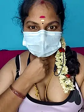 deepikasree143 online show from November 14, 2025, 5:06 am