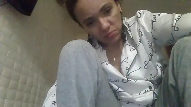 Snapshot of loveryvicky chatting on February 26, 2026, 6:45 am loveryvicky online show from February 26, 2026, 6:45 am