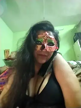 LOVE  RANI online show from November 11, 2025, 5:40 am