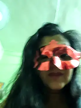 Snapshot of LOVE__RANI chatting on May 27, 2026, 1:57 am LOVE RANI online show from May 27, 2026, 1:57 am