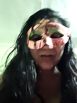 Snapshot of LOVE__RANI chatting on June 6, 2026, 7:29 pm LOVE RANI online show from June 6, 2026, 7:29 pm