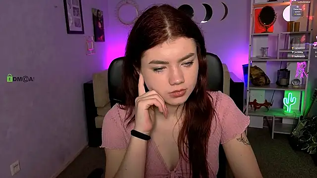 Snapshot of isabel_wave chatting on June 8, 2026, 1:28 am isabel wave online show from June 8, 2026, 1:28 am