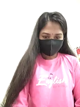 Green LaDY66 online show from December 22, 2025, 9:06 am