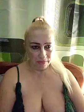 Esenia505 online show from November 29, 2025, 12:24 am