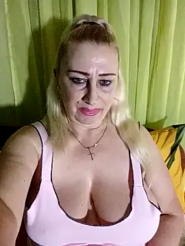 Esenia505 online show from February 23, 2026, 4:37 pm