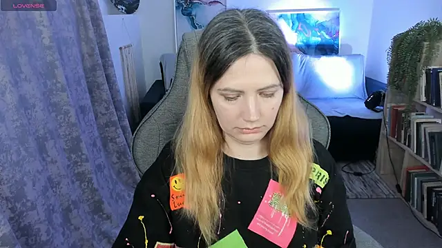 Snapshot of AleksaLaurent chatting on November 20, 2025, 5:51 am AleksaLaurent online show from November 20, 2025, 5:51 am