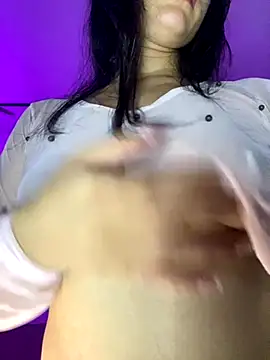 Sara-215 online show from November 23, 2025, 6:13 am