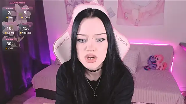 Snapshot of ophelia_amber chatting on July 10, 2026, 3:03 pm ophelia amber online show from July 10, 2026, 3:03 pm