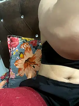 Snapshot of Heena_Sharma982 chatting on November 20, 2025, 8:03 am Heena Sharma982 online show from November 20, 2025, 8:03 am