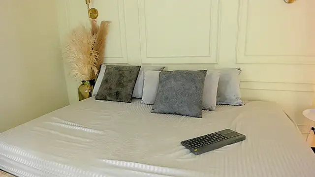 Snapshot of imVictoria_ chatting on November 11, 2025, 9:26 pm imVictoria online show from November 11, 2025, 9:26 pm