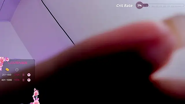 dulce gatita69 online show from March 17, 2026, 2:42 pm