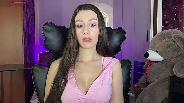 Snapshot of SweetCherry__N chatting on June 5, 2026, 10:10 am SweetCherry N online show from June 5, 2026, 10:10 am