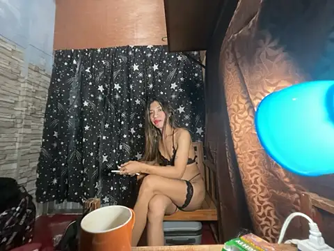 Snapshot of kittyhugecock chatting on March 11, 2026, 6:30 am kittyhugecock online show from March 11, 2026, 6:30 am