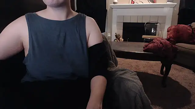 Snapshot of Skyl31 chatting on November 8, 2025, 9:46 pm Skyl31 online show from November 8, 2025, 9:46 pm