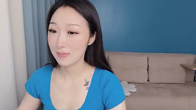 ella55-- online show from May 4, 2026, 1:12 am