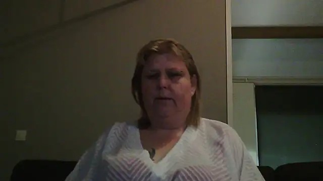 Sylviastar46 online show from February 6, 2026, 10:07 am