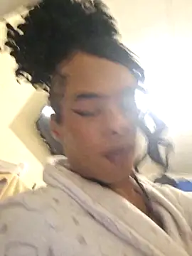 Snowflake OG online show from November 2, 2025, 11:07 pm