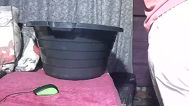BLACKMALF online show from June 13, 2026, 4:32 am