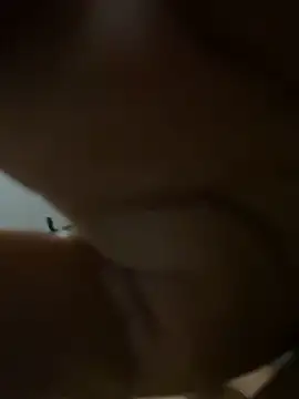 Snapshot of Maahlerh123 chatting on November 5, 2025, 8:53 pm Maahlerh123 online show from November 5, 2025, 8:53 pm