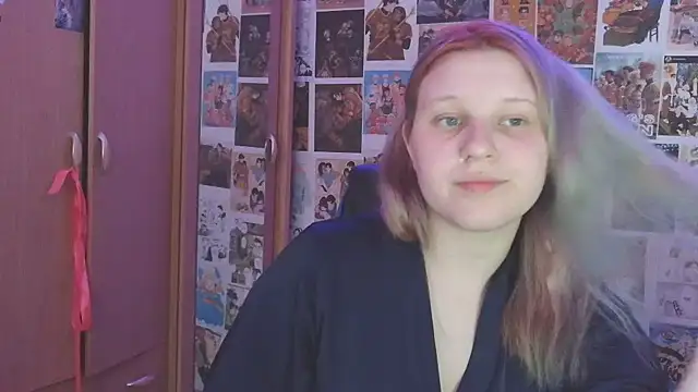 FoxPlayXX online show from July 14, 2026, 2:05 am