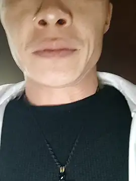 Snapshot of tian7788 chatting on December 19, 2025, 2:35 pm tian7788 online show from December 19, 2025, 2:35 pm