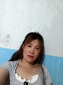 Snapshot of -Lana-123 chatting on May 3, 2026, 6:03 pm -Lana-123 online show from May 3, 2026, 6:03 pm